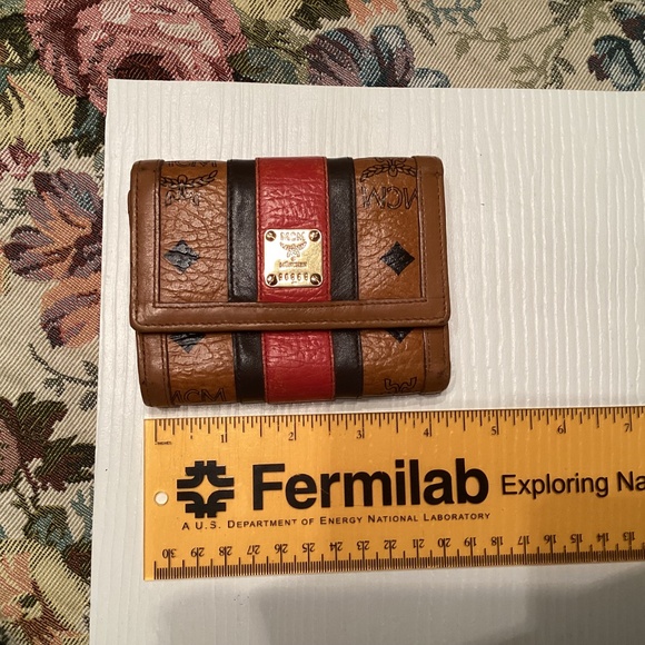 MCM Visetos Trifold Wallet in Cognac, Red & Black - Picture 9 of 11